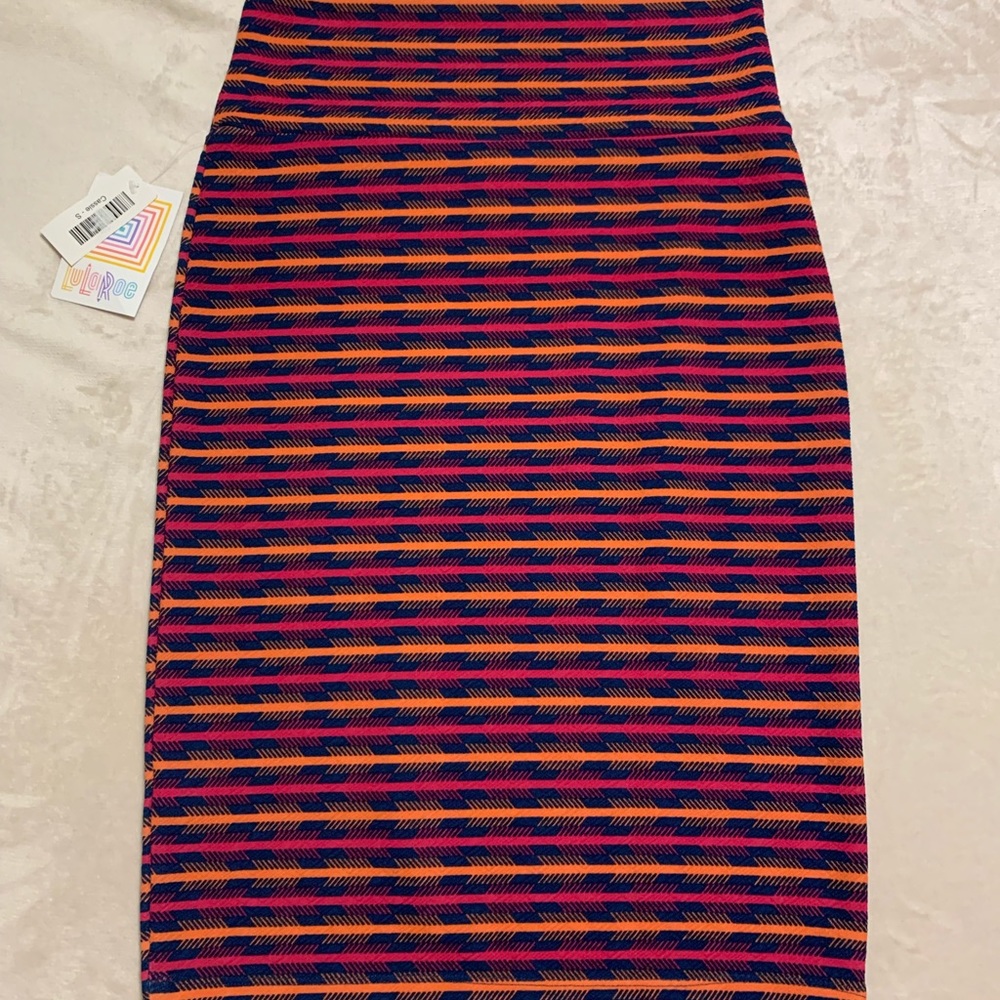 NWT LuLaRoe Cassie skirt